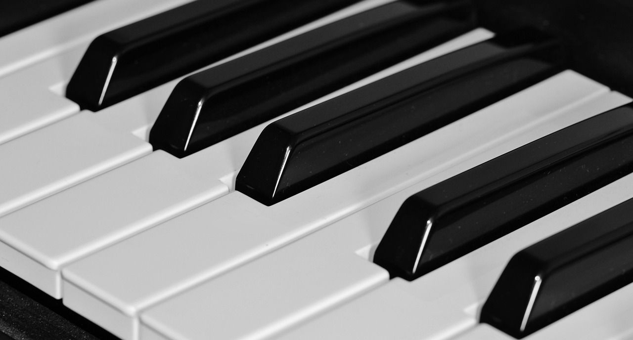 découvrez les raccourcis clavier essentiels pour améliorer votre productivité et naviguer rapidement sur votre ordinateur.