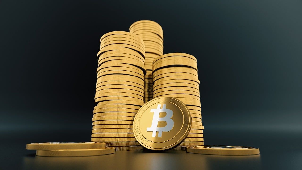 découvrez tout sur la blockchain, une technologie révolutionnaire qui sécurise les transactions numériques grâce à un registre décentralisé et transparent.