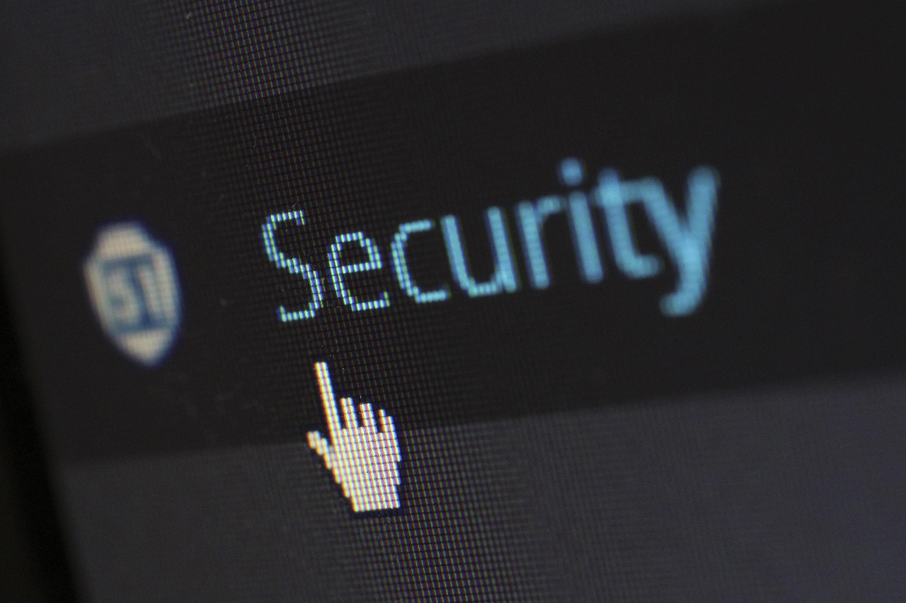 Réseaux Sociaux et Contenu Généré par les Utilisateurs : Les moteurs de confiance qui propulsent la recherche à tous les niveaux