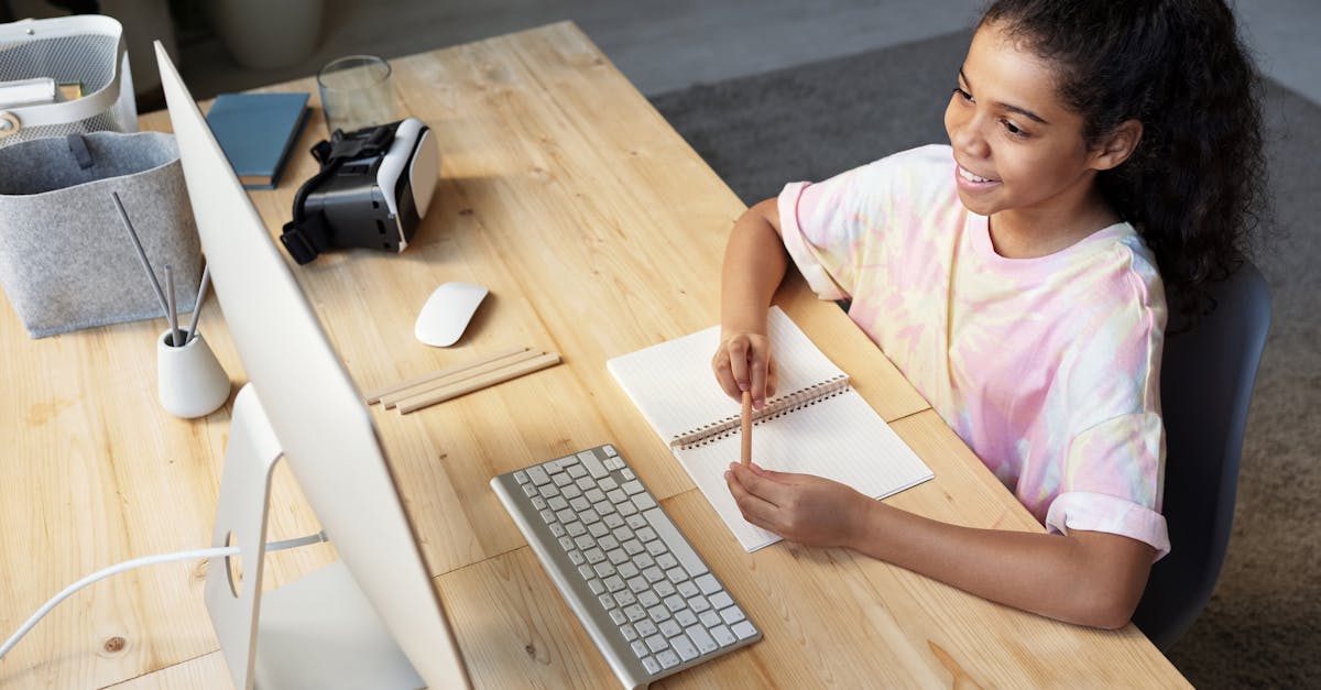 découvrez l'importance de l'e-réputation pour les entreprises et les particuliers. apprenez à gérer votre image en ligne, à surveiller votre réputation sur les réseaux sociaux et à construire une présence digitale positive.