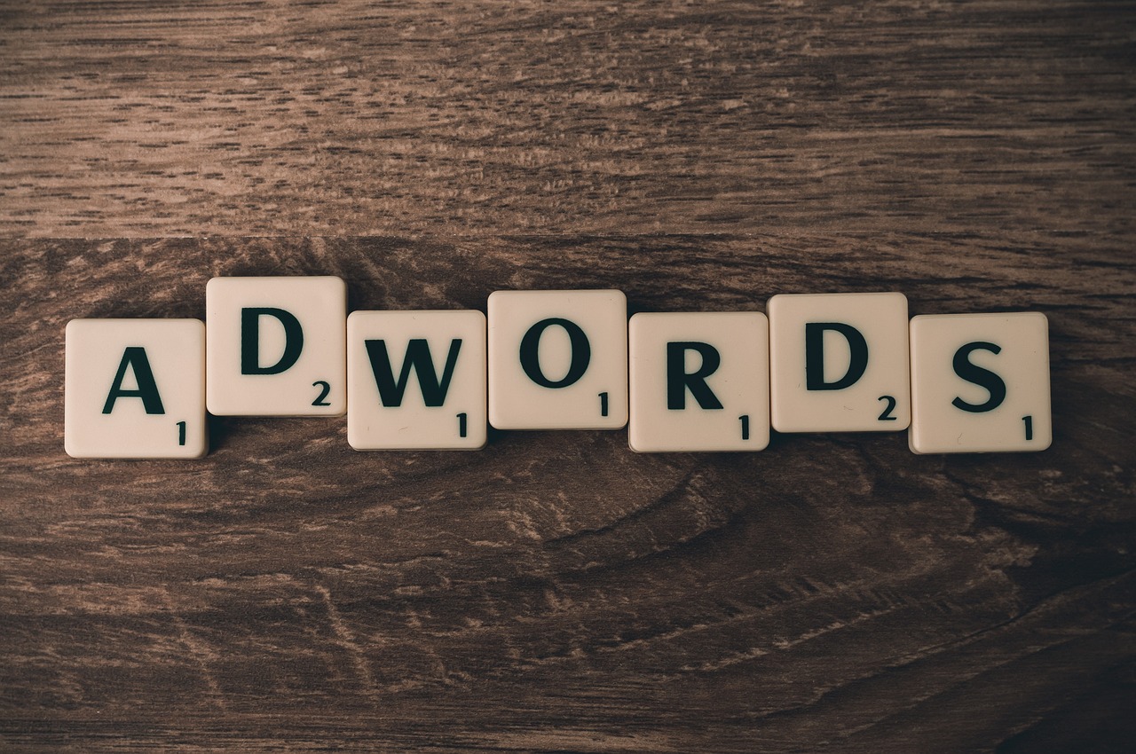 découvrez les stratégies essentielles pour optimiser votre site web grâce à l'algorithme de seo de google. apprenez comment améliorer votre visibilité en ligne, augmenter votre trafic organique et rester à jour avec les dernières tendances en référencement.
