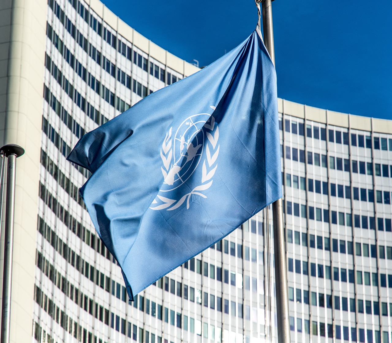 découvrez comment l'internationalisation peut transformer votre entreprise en facilitant son expansion à l'étranger. apprenez les meilleures pratiques pour adapter vos produits et services aux différents marchés tout en respectant les cultures locales.