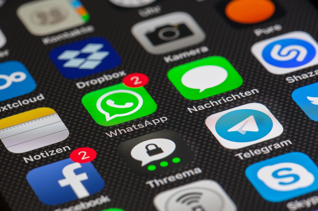 optimisez votre présence en ligne grâce à des stratégies efficaces de social media optimization. augmentez votre portée, engagez votre audience et boostez votre visibilité sur les réseaux sociaux.